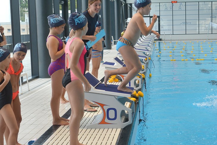Testiranje plivačkih sposobnosti djece na pulskom bazenu (Snimio Danilo Memedović)